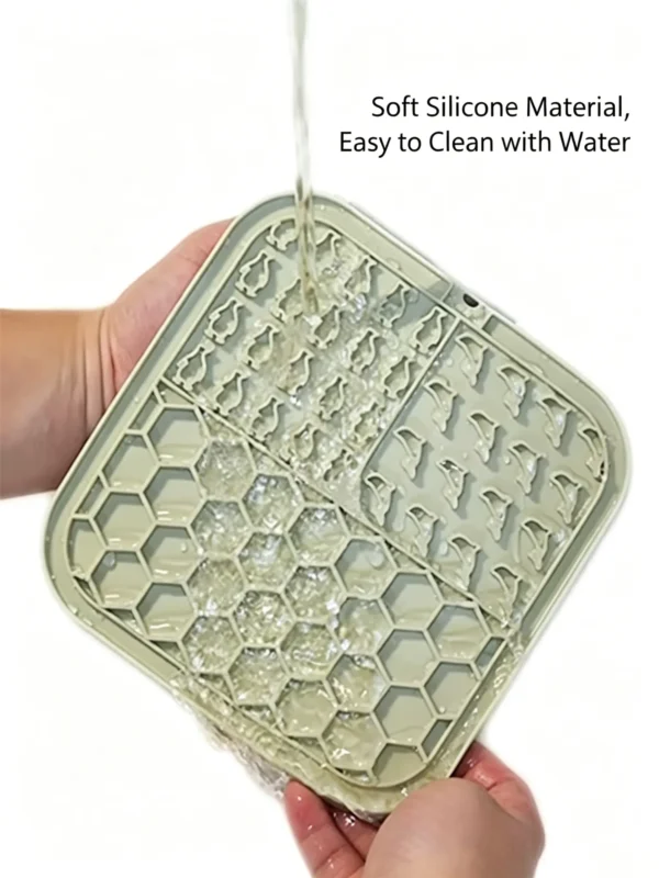 图片尺寸调整与翻译 (3)_副本-compressed Non-Slip Silicone Cat & Dog Feeding Mat – Waterproof, 7.9×7.9 in