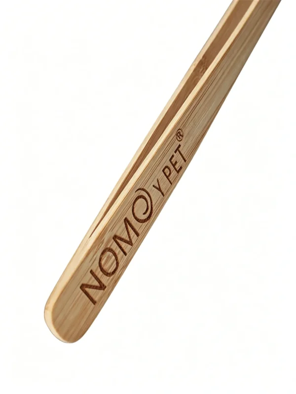 100% Bamboo Feeding Tweezers